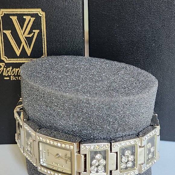 Victoria Wieck floating Crystal Ice Lady\'s watch New Old Stock Estate